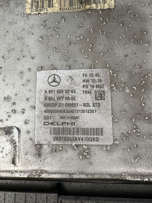 ECU компютър двигател Mercedes OM 651 E C CLS w204 w207 w212 w205 w218