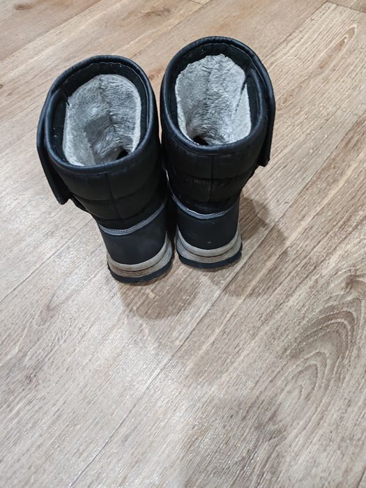 Продам дутоши детские