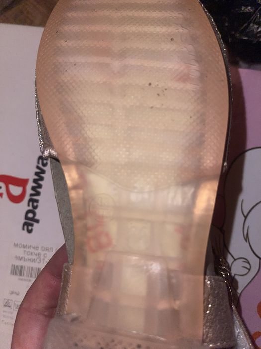 Детски официални обувки и сандали на токче