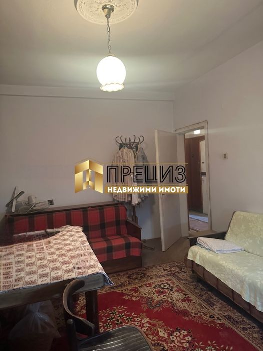 Продажба 3-стаен гр. Шумен - Център 76m² - снимка 4