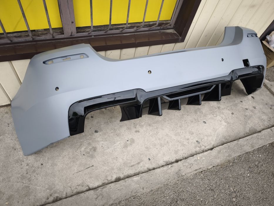 BMW диффузор зад бампера Е60 F10