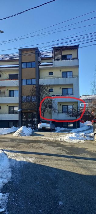 Vand apartament 3 camere Apahida - str.Pietroasa, nr 62