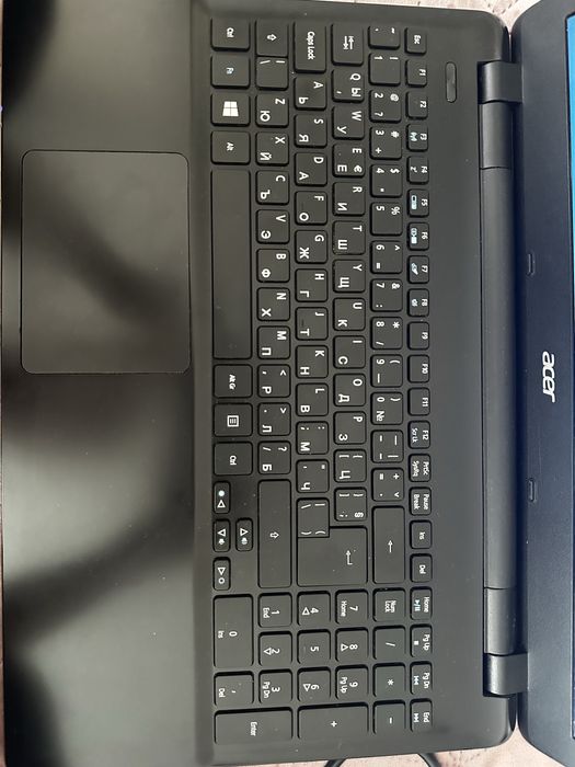 Продавам лаптоп Acer