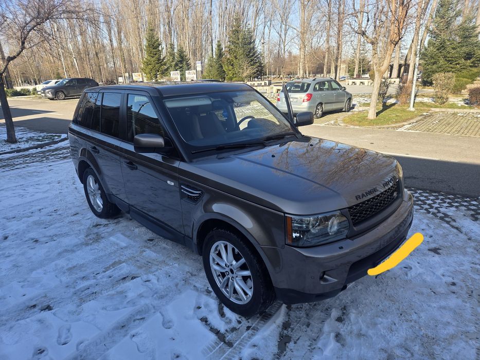 Vând Range Rover Sport HSE