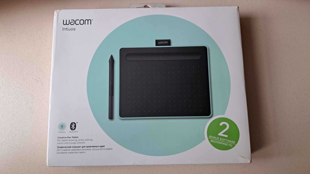 Графичен таблет Wacom Intuos S с Bluetooth (Цвят: Pistachio) - Пълен комплект, Като нов!