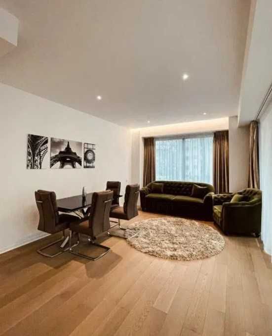 Дава се под наем Едностаен апартамент в Пловдив, Център - 30 кв.м за 117.3 € - Снимка #1