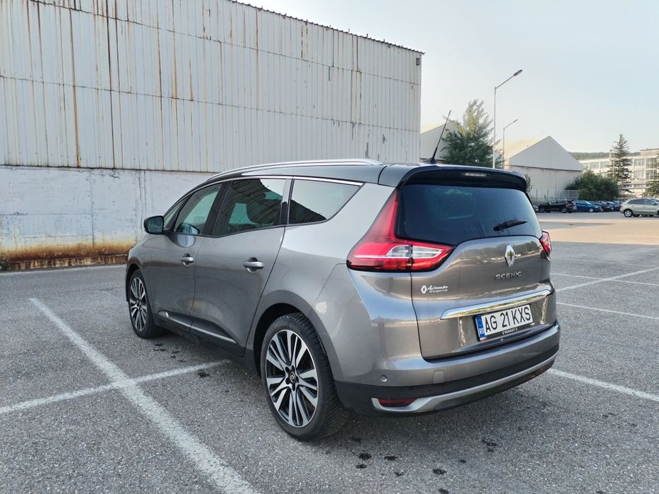 Renault Grand Scenic inițiale Paris 7 locuri 1.7 dci 150 co