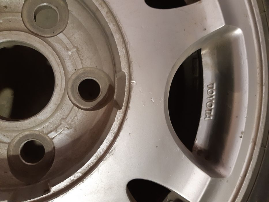 Продам  оригинальные диски от Тойоты.