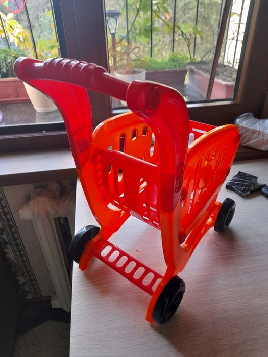 Продаю детскую корзинку