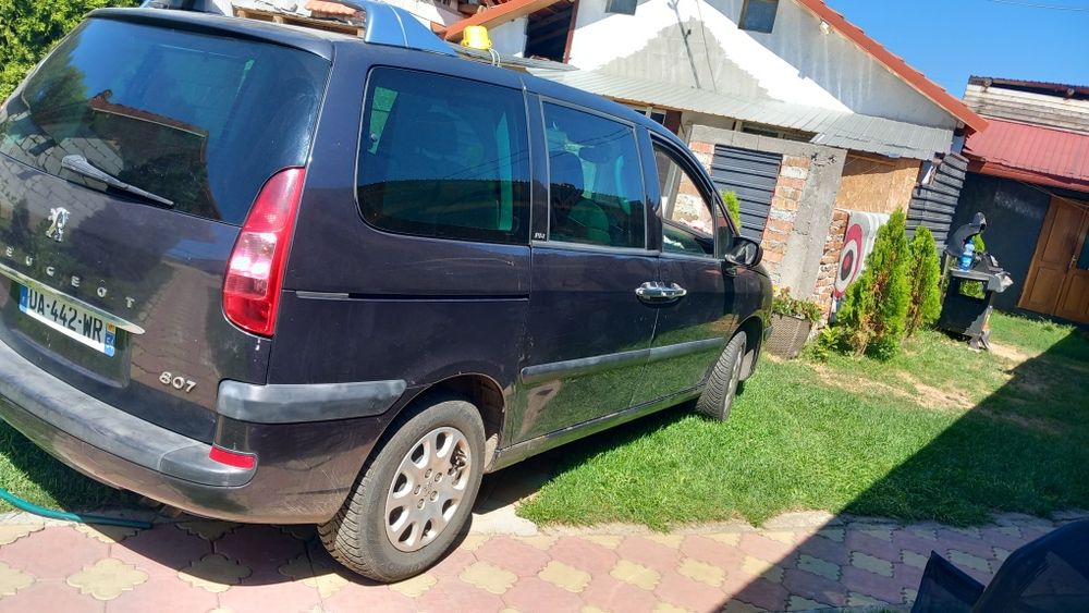Peugeot 807  2003