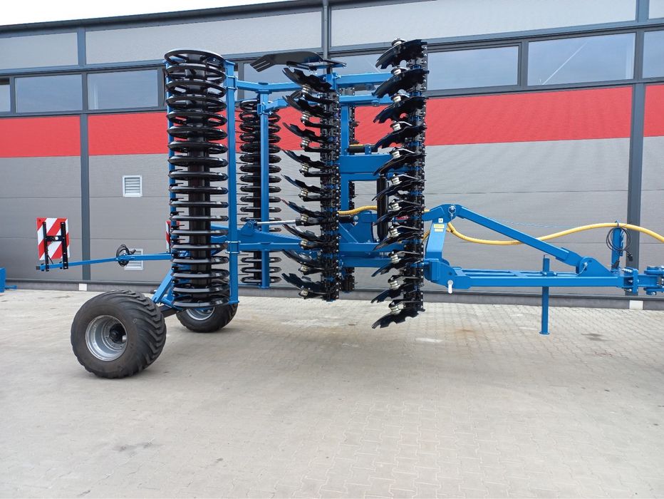 Disc agricol AGRIPOL Titanum 4 m tractat