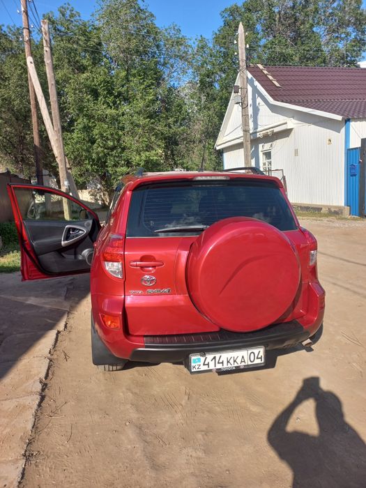 Тойота Рав4 2006г.Газ-бензин