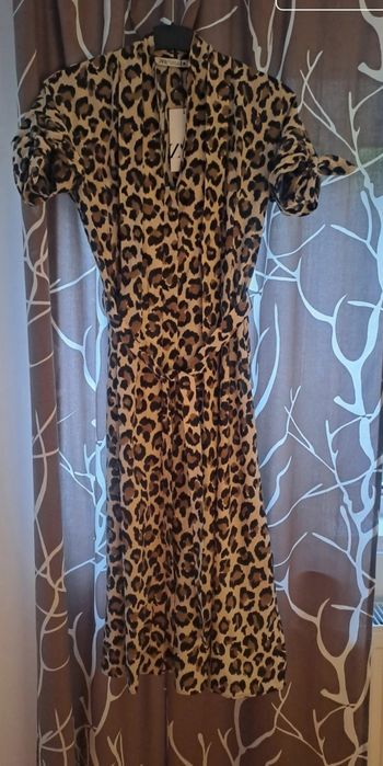 Rochie Zara model 2024