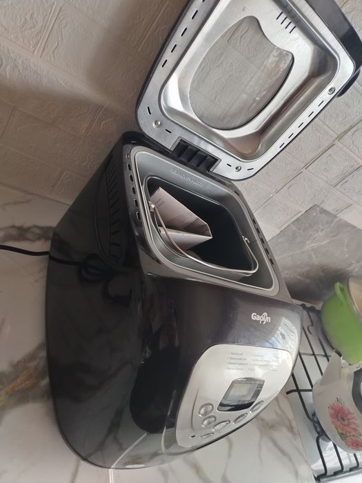Продам хлебо печь новая