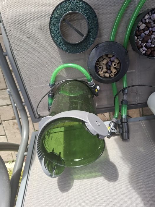 Acvariu complet pentru pesti