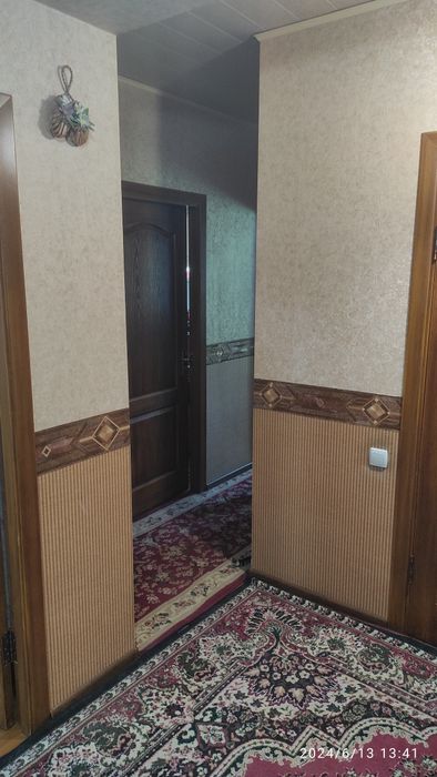 Продаётся СВОЯ 4-комнатная квартира 77-серия 3/4 на метро Чиланзар