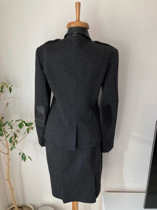 BURBERRY Brit оригинален женски комплект сако и пола размер 40 / М