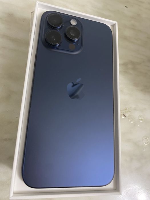 iPhone 15 pro max 256gb