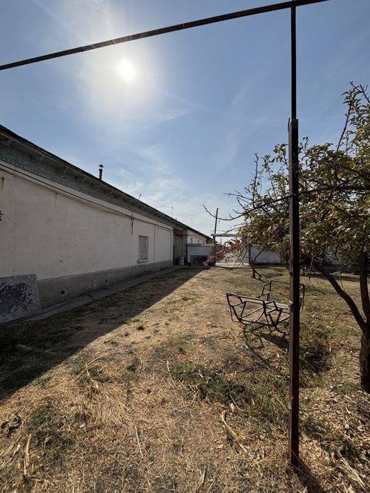 YER SOTILADI srochno !!!