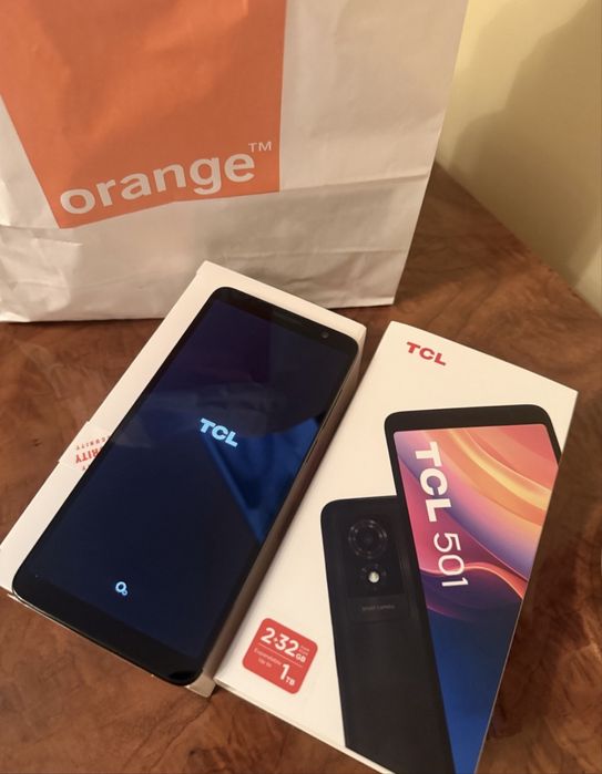 TCL 501 smartphone telefon