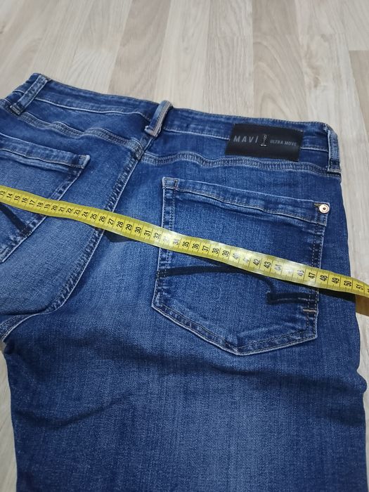 Pantaloni scurți Mavi