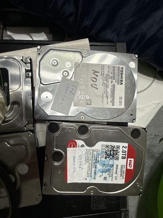 Lot 21 hard disk uri