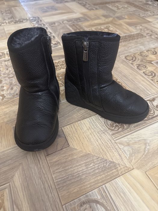 Кожанные зимние детские сапоги