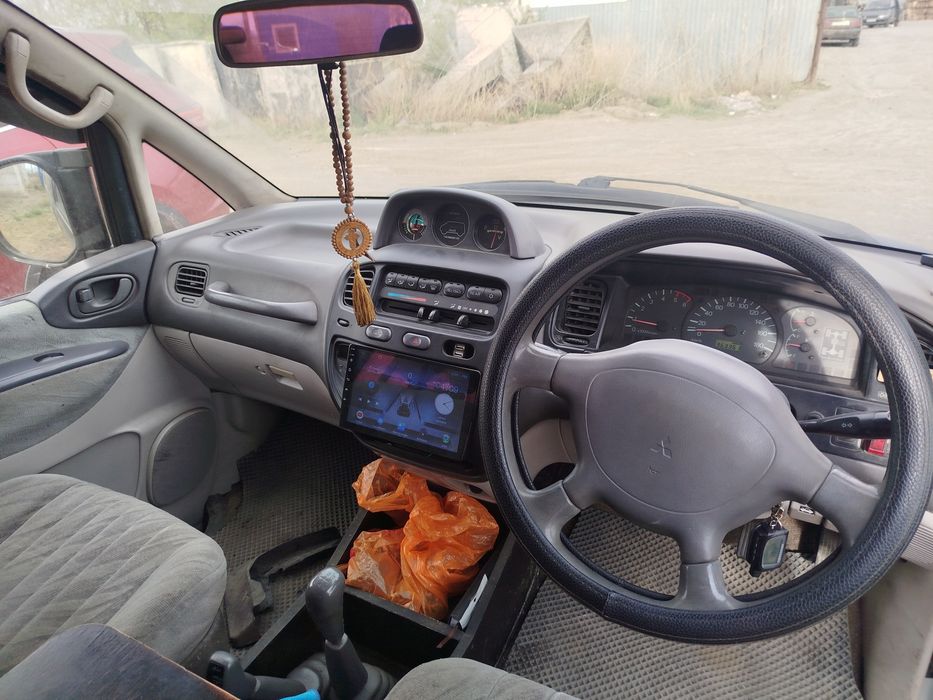 Продам Митсубиси Делику