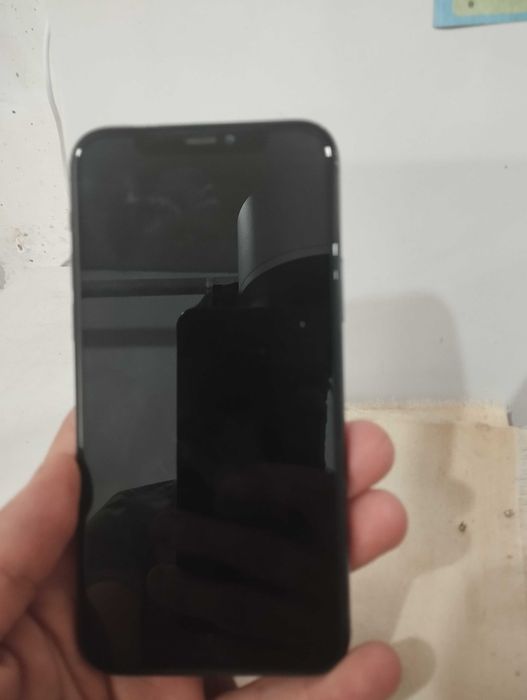 Iphone 11 pro sotiladi aybi yu