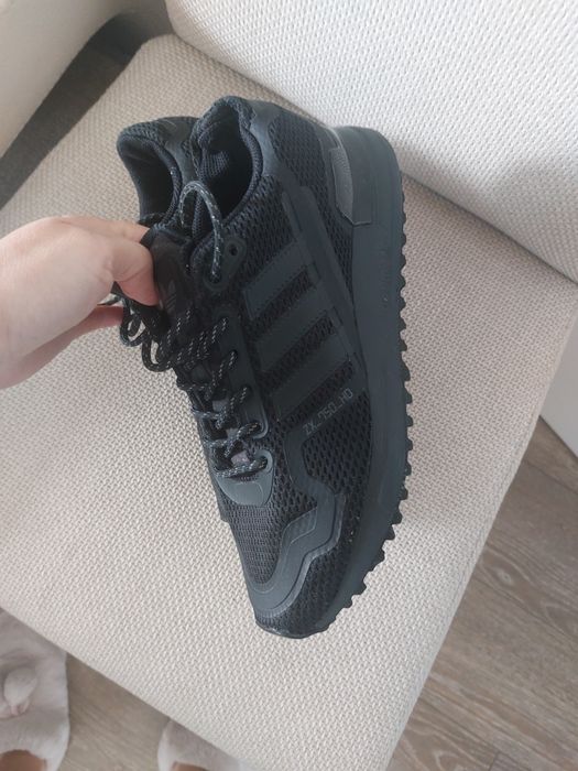 Маратонки adidas zx 750