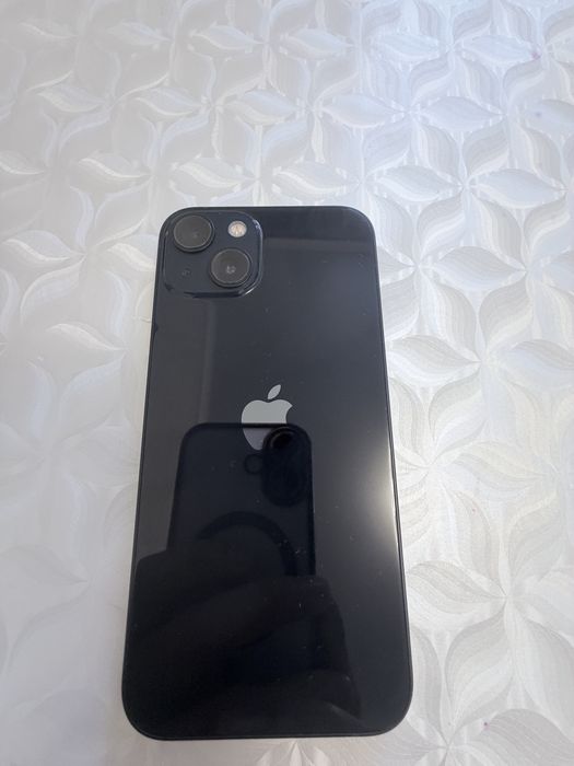 Продам iphone 13