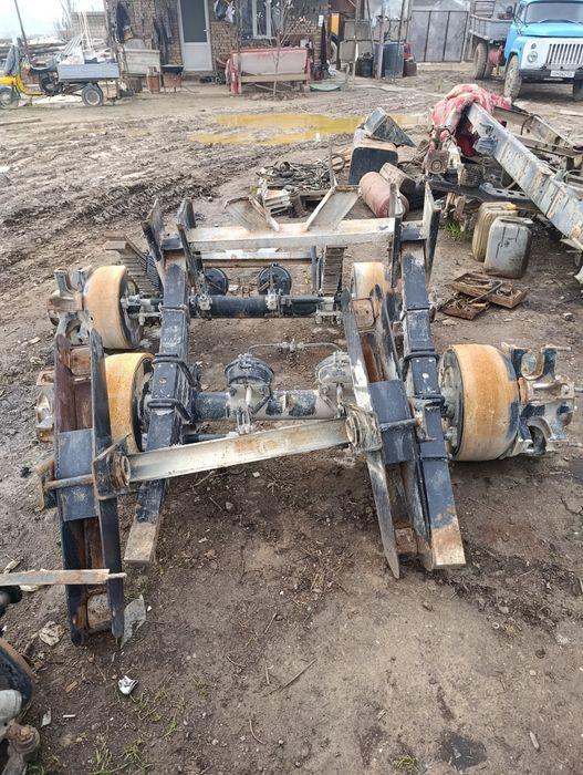 МАЗ прицеп 1000$