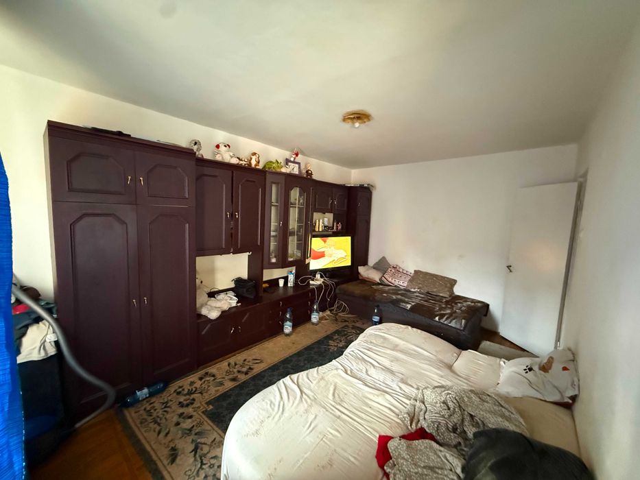 Garsonieră cu balcon, etaj 2, Govândari – ideală pentru investiție
