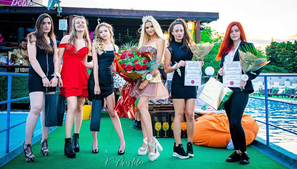 Фотограф за вашето тържество на достъпни цени и по договаряне