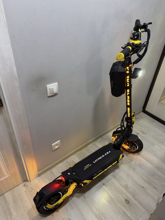 Электросамокат  Teverun Blade Mini Ultra.