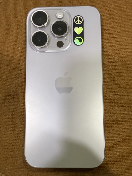 iPhone 15 pro 128gb