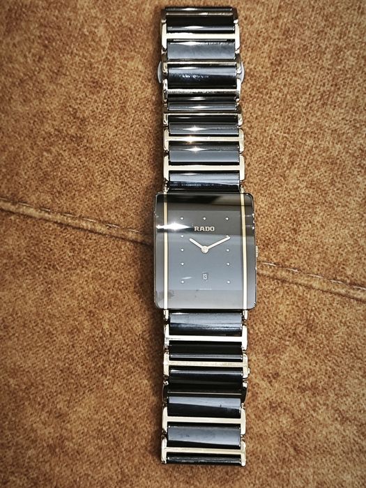 Часовник RADO...