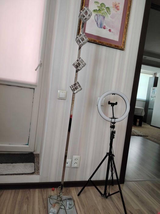 Светильник напольный