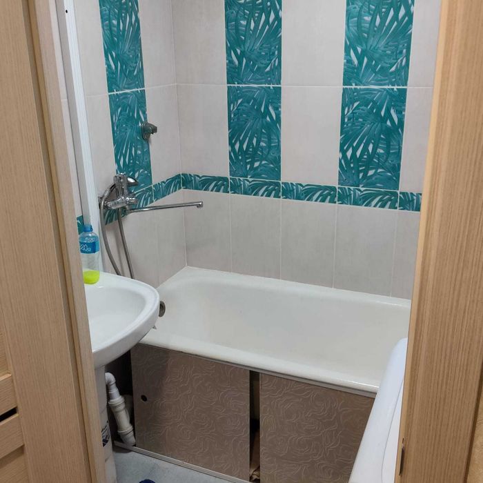 Продам 1 квартиру в Авиагородке.