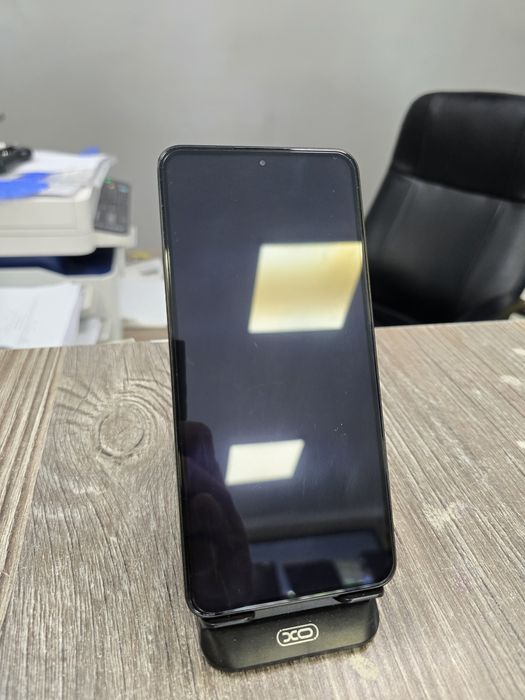 Xiaomi 13T 12RAM 256GB + кейс