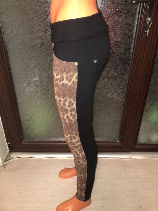 Pantaloni leopard