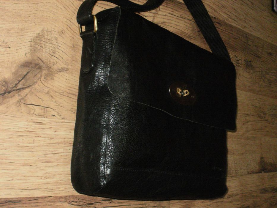 HOUSE OF JANIC CARLO бизнес чанта нова естествена кожа