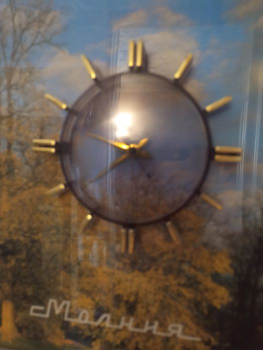 Продам советские часы