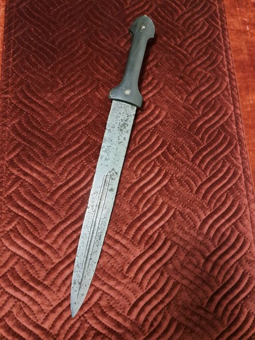 Кинжал.                          .