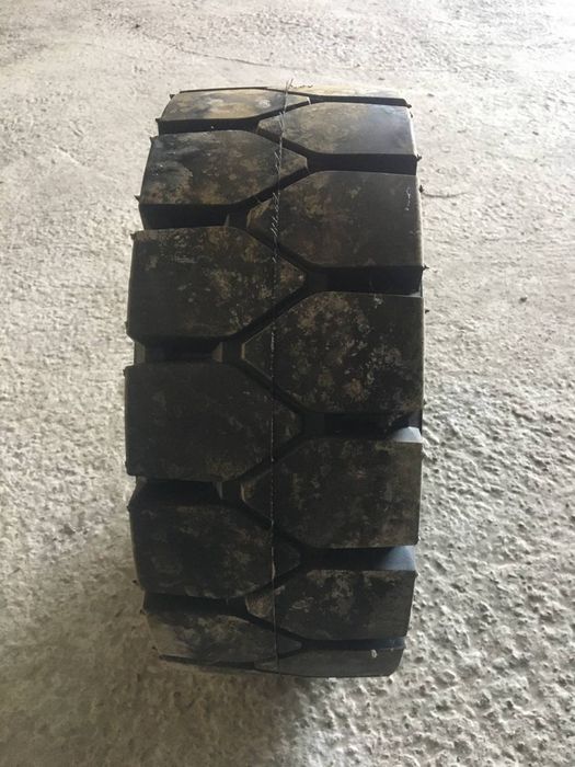 Шины для кары размера 18×7-8 16 PR. Комплект. Rockbuster