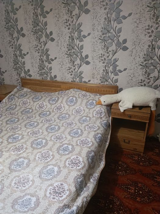 Срочно продам спальный гарнитур!