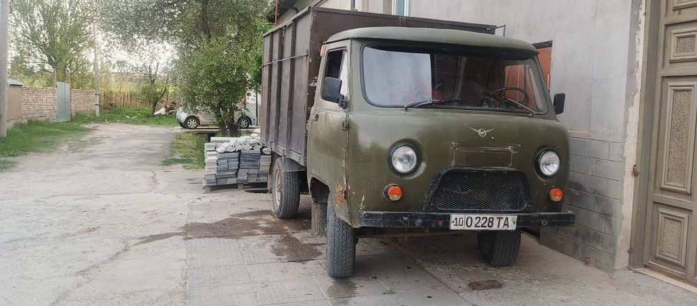 Uvaz bartavoy sotiladi