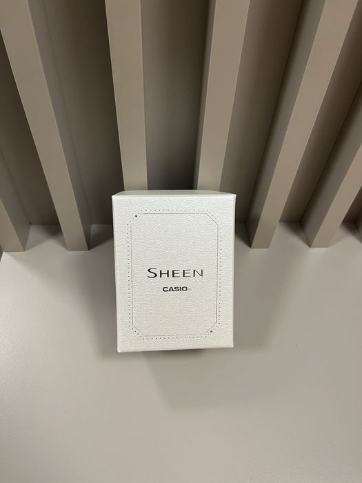 Часовник Casio Sheen