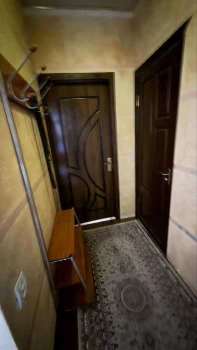 Сдаётся Своя 1 комнатная квартира Юнусабад13. пешком 5 минут до метро