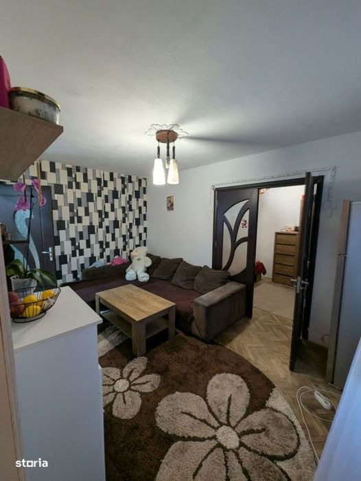 Apartament 2 camere, 31 mp, zona Valea Rosie